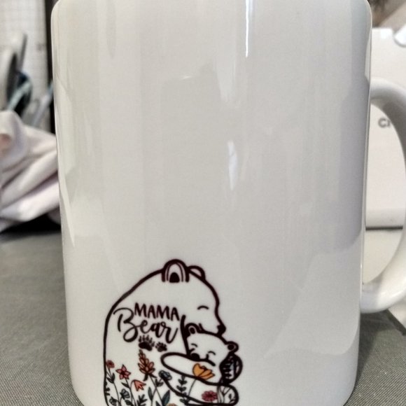 Mama bear mug - Picture 2 of 2